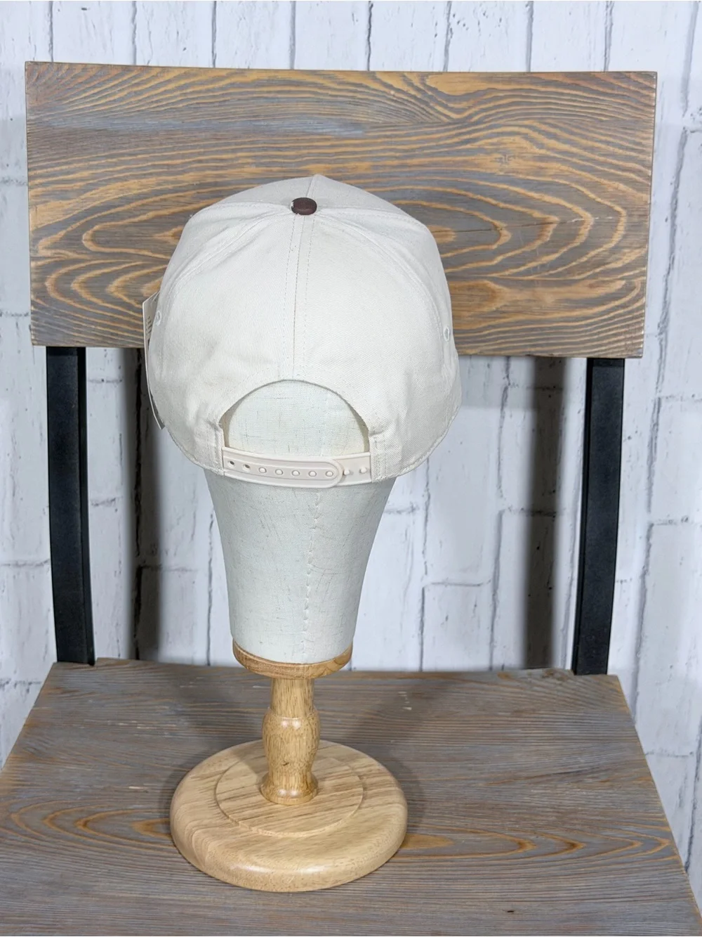 🤠 Anthropologie Even Cowgirls Get the Blues Cow Print Hat NWT